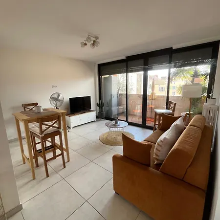 Du Bonheur - Au Coeur Des Volcans D'auvergne Sur La Route Du Sud Apartamento *