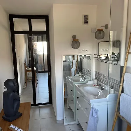 Du Bonheur - Au Coeur Des Volcans D'auvergne Sur La Route Du Sud Apartamento