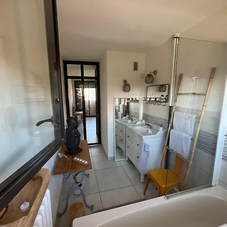 Du Bonheur - Au Coeur Des Volcans D'auvergne Sur La Route Du Sud Apartamento